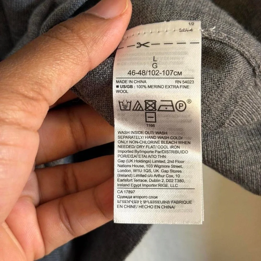 Office Sire Banana Republic Fine Merino Wool V-Neck Sweater Grey Size L